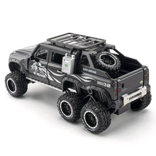 Die Cast Land Rover Defender 6X6